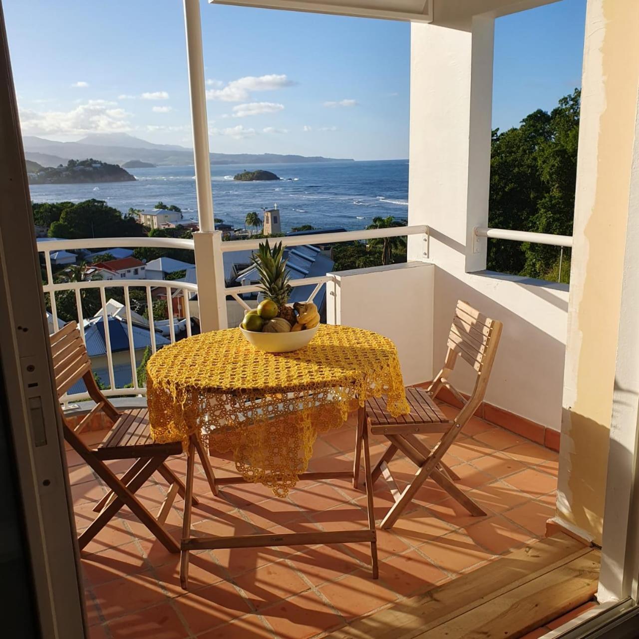 Appartement De La Baie, Vue Magnifique, Tartane Trinité  Extérieur photo