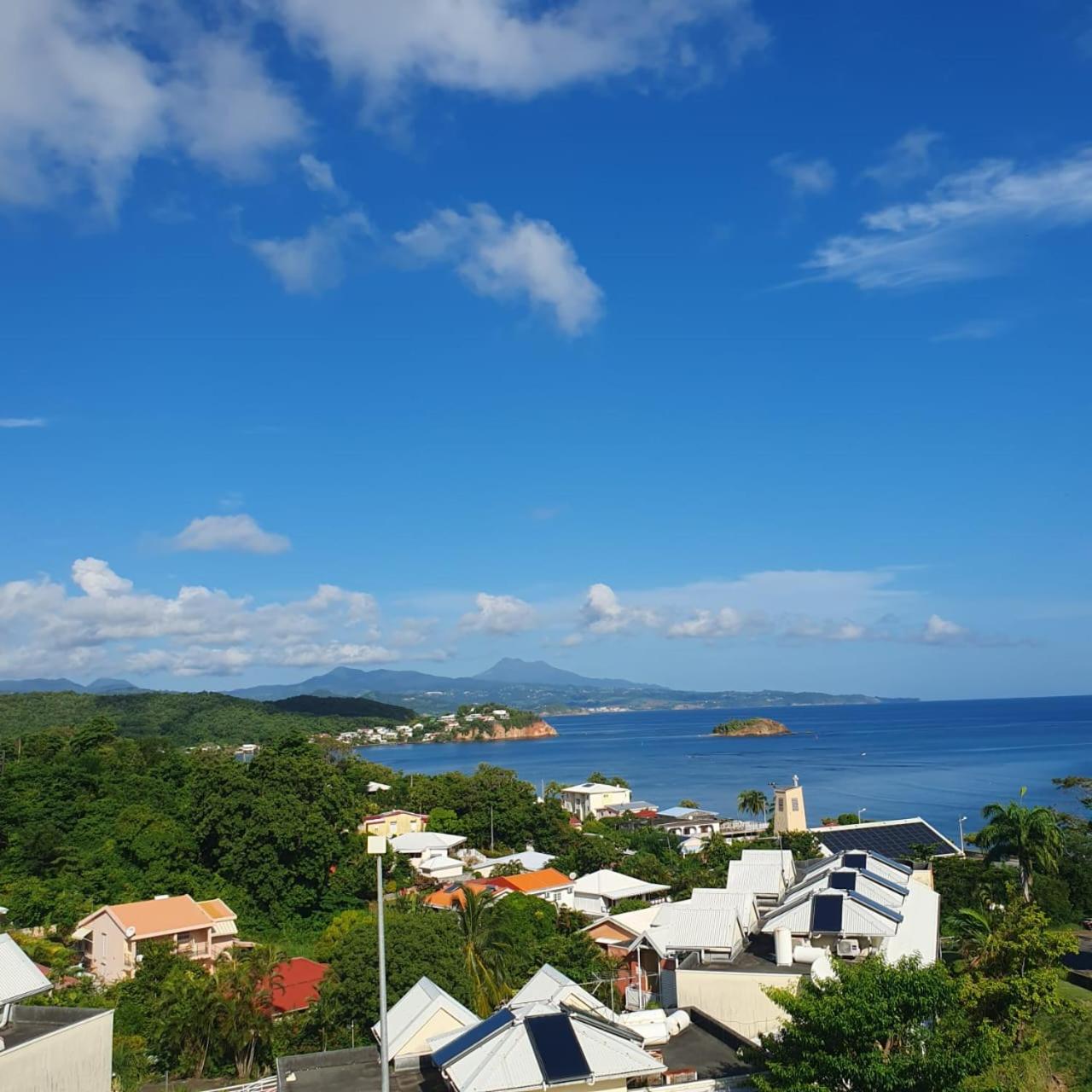 Appartement De La Baie, Vue Magnifique, Tartane Trinité  Extérieur photo